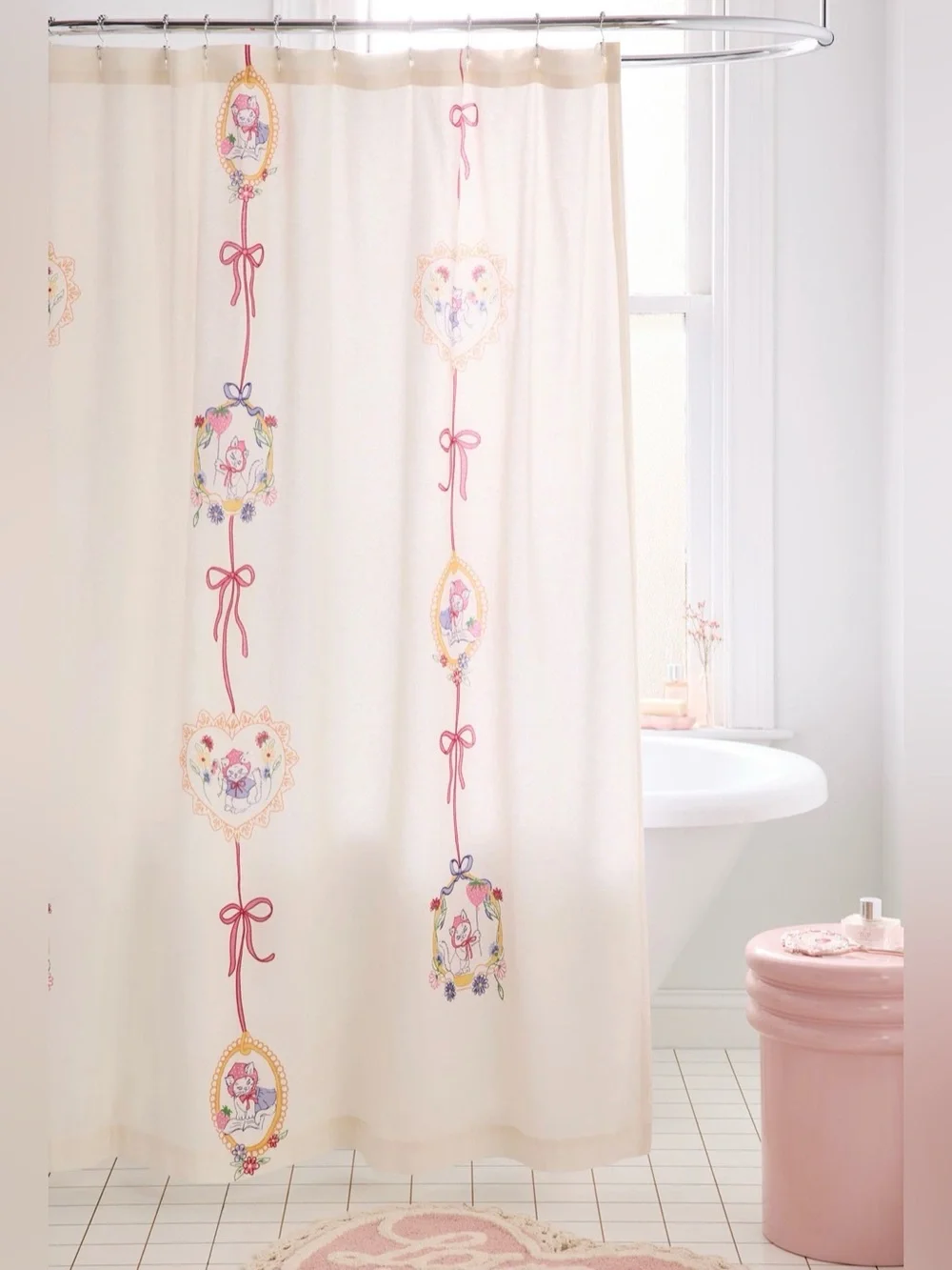 Urban Outfitters Eve Cat Patterned Shower Curtain NEW